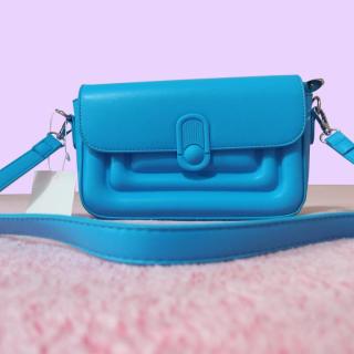 Cartera Blue